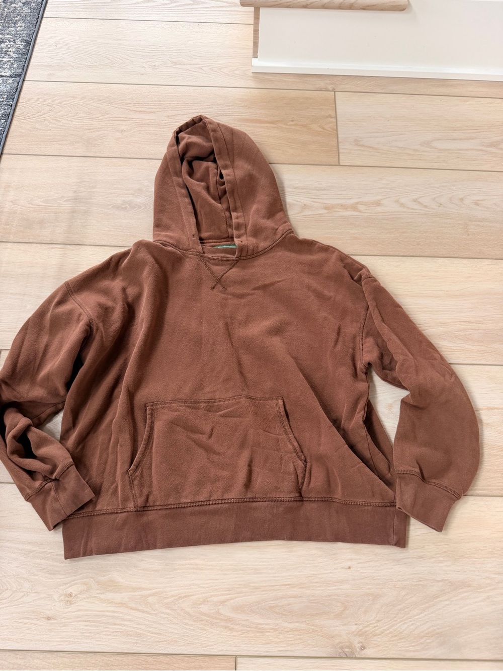 American Eagle Outfitters Women’s Rust Brown Hooded Sweatshirt